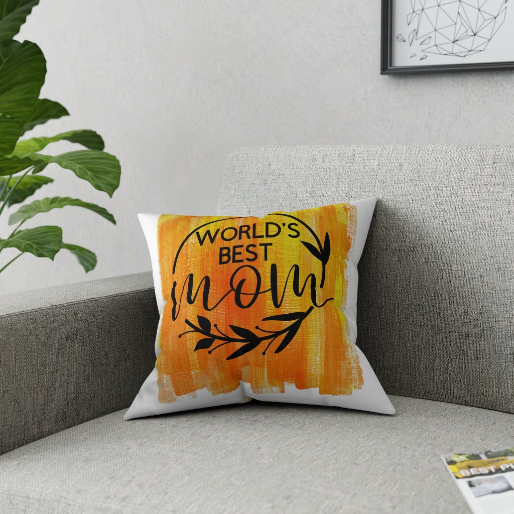 World's-Best-Mom-throw-pillow-(yellow)